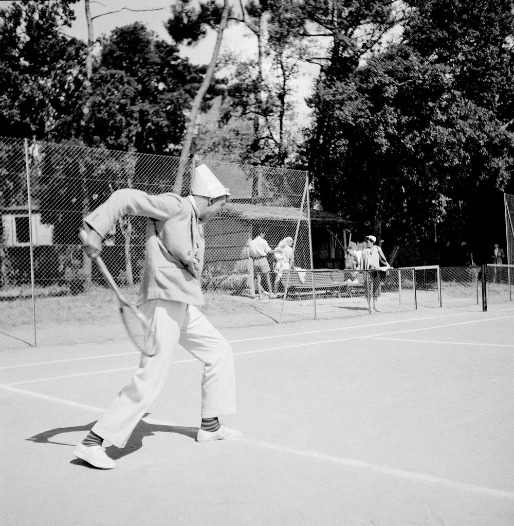 Jacques Tati in "Die Ferien des Monsieur Hulot" (StudioCanal)