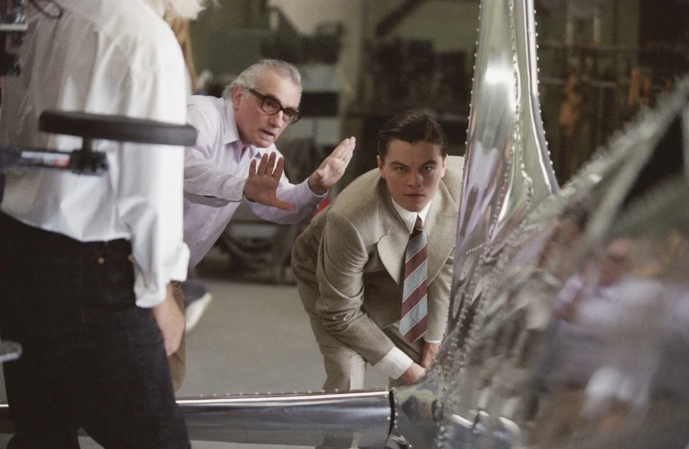 Scorsese und Leonardo DiCaprio in "Aviator" (Imago/Cinema Publisher Collection)