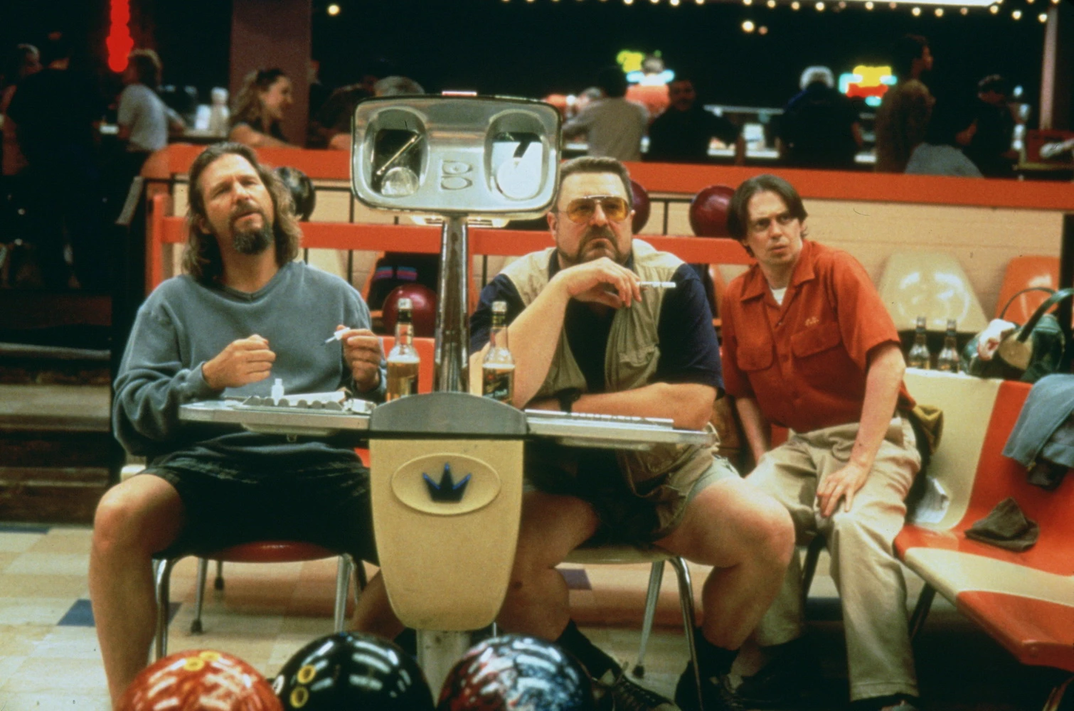 Kultfigur des Abhängens: "The Big Lebowski" und seine Bowling-Kumpels (© Universal Studio)